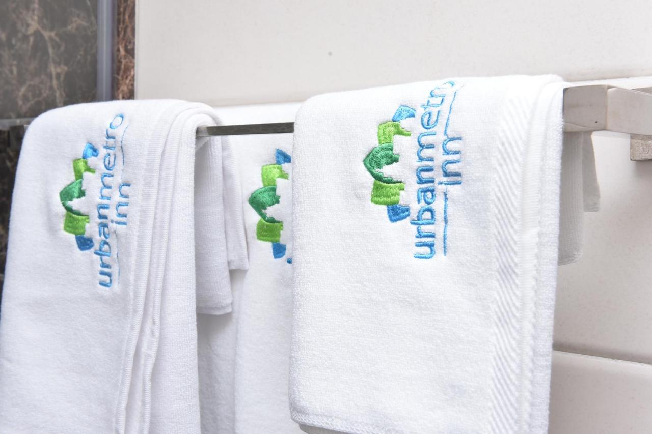 Urban Metro Inn Лагос Екстериор снимка